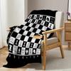 Coperta in pile di flanella con scacchiera a quadri, calda, leggera, per letto e divano, bianco e nero