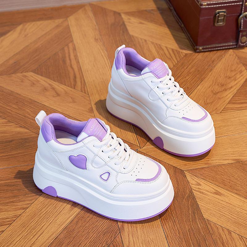 

Leather little white shoes women s 2025 spring and summer new casual shoes women s outer wear thick-soled Korean version of versatile sports women s s 39 фиолетовый