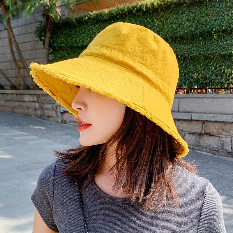 Damen Waschbarer Denim Fischerhut - Ausgefranster Rand, Koreanischer Stil, Trendig, Sonnenschutz, Schmeichelhaft für runde Gesichter