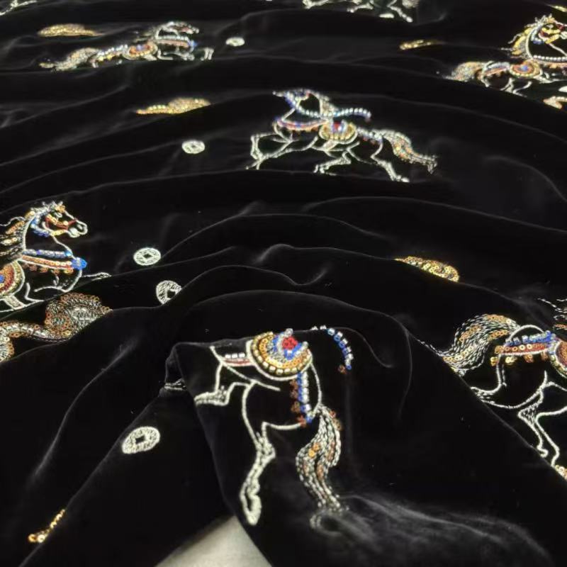 1meter Black Color Horse Pattern Embroidery Fabric Mulberry Silk Velvet Fabric for New Chinese-style Coat Vest Dress Cheongsam