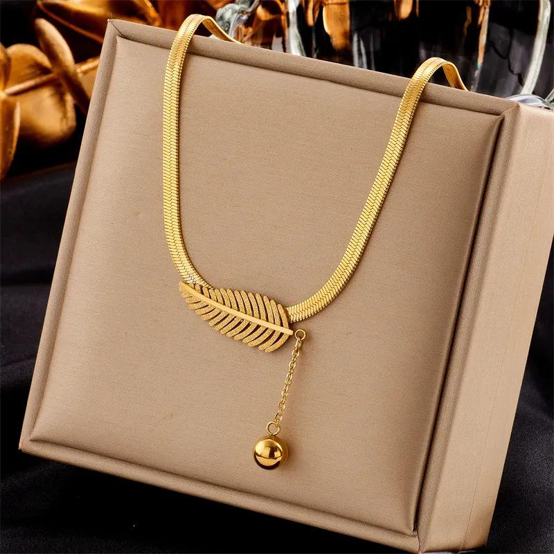 Gold-Plated Frosted Leaf Pendant Necklace with Snake Chain for Women