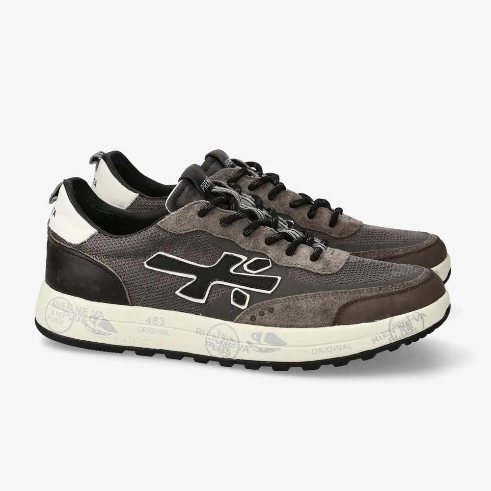 Premiata Adidași Nous Var