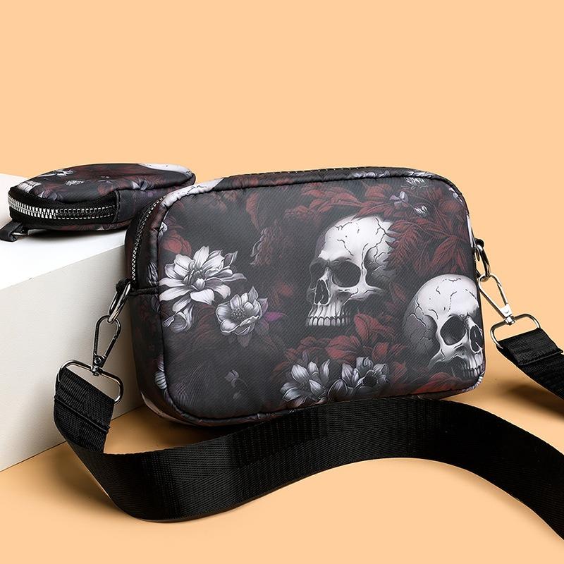 New Women's Skull Printed Camera Bag Oxford Cloth Anti-splashing Light Shoulder Bag Large Capacity Change Bag
