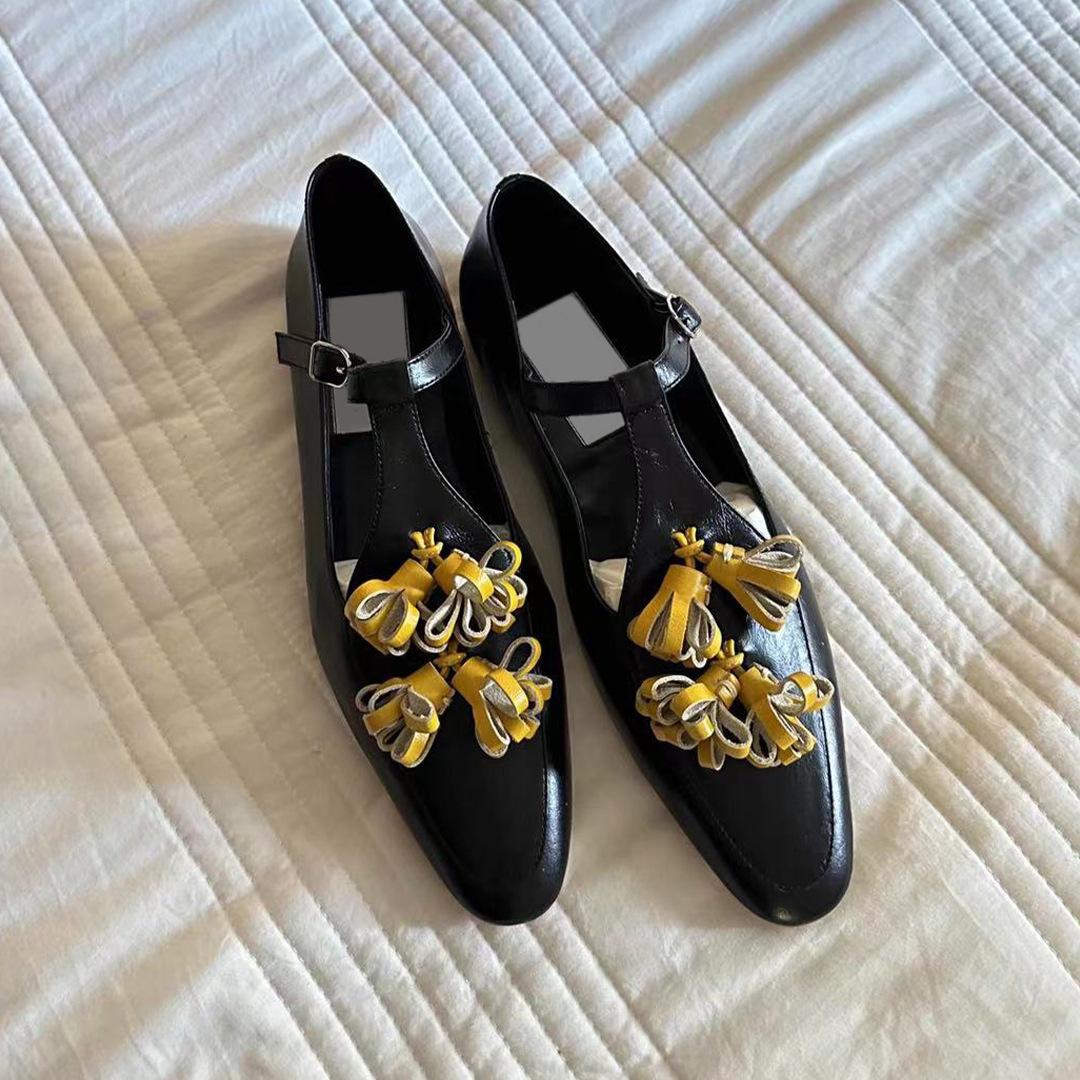 

Sheepskin version pointed flat single shoes women s niche high-end T-word with fringed shoes leather retro Mary Jane shoes 35