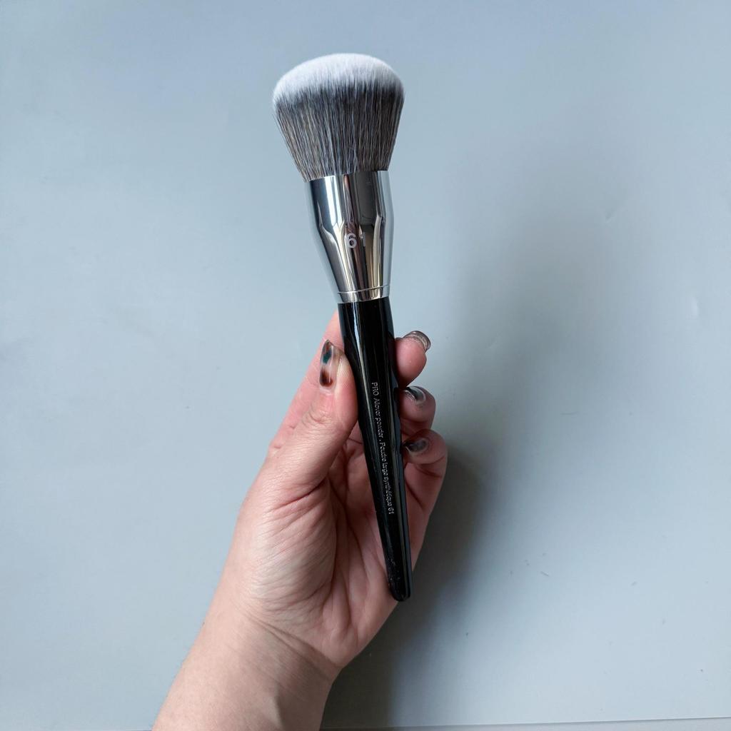 S Series No. 91 Multifunctional Makeup Brush: Loose Powder, Blush, Highlighter, Foundation, Contour.