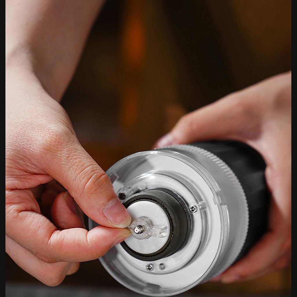 Electric portable coffee grinder wireless bean grinder USB fully automatic charging outdoor party with adjustable thickness