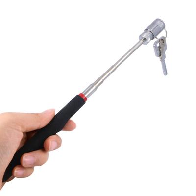 Přenosná LED teleskopická magnetická tyč pro nabírání matic a šroubů