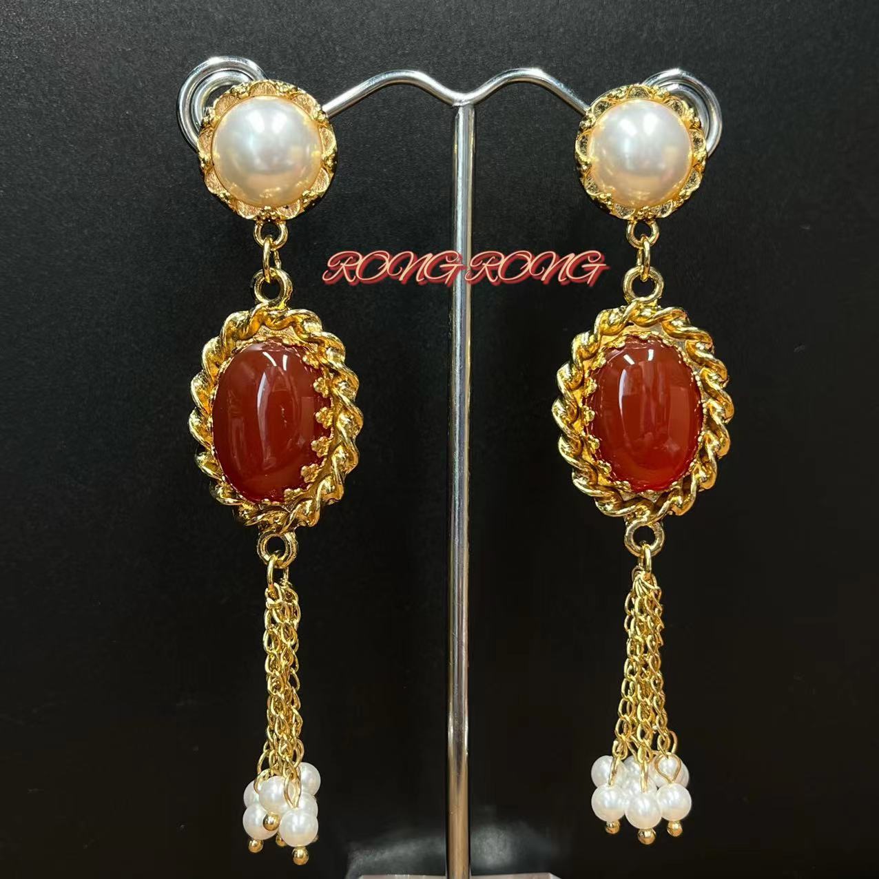 Vintage French Palace Style Red Agate Pearl Tassel Earrings Long Light Luxury Accessories
