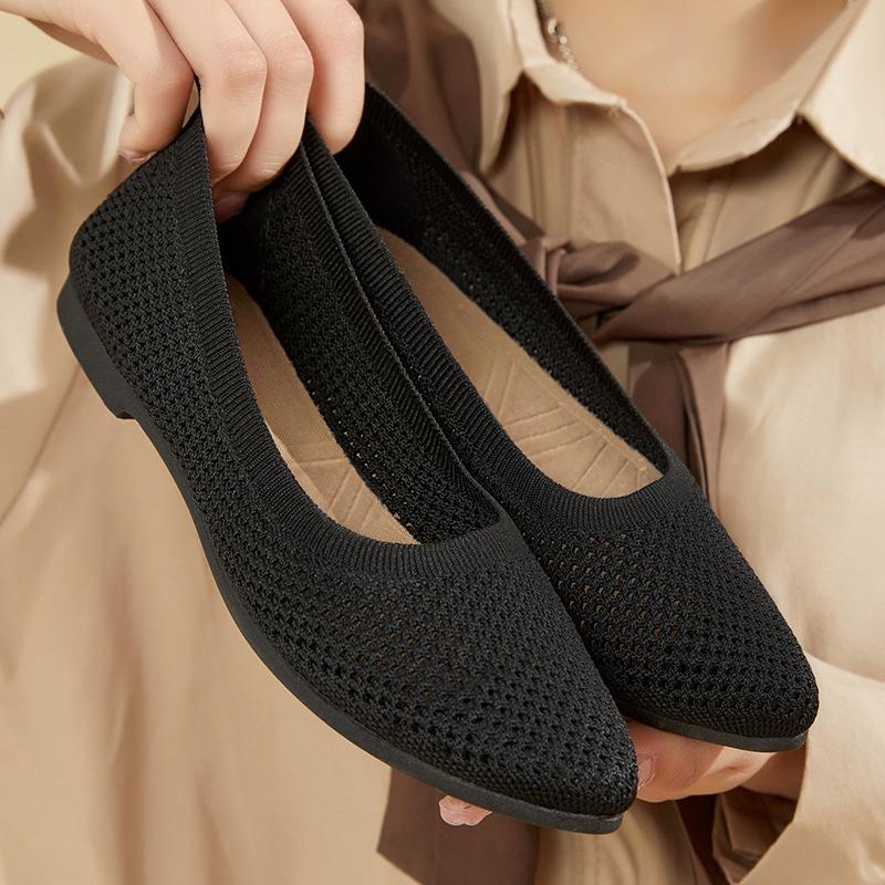 Solid Color Women's Pointed Toe Fly-knit Casual Flats