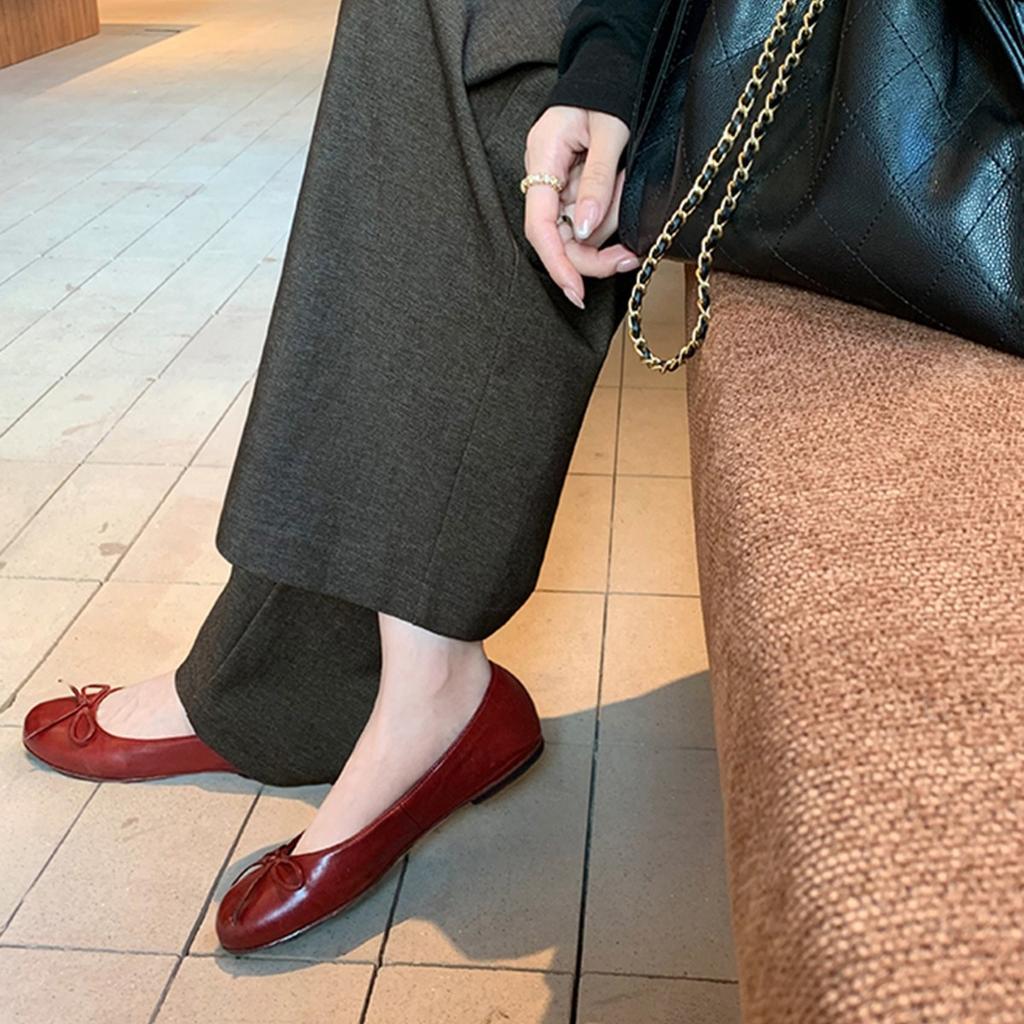 2025 new oil wax ballet shoes women's bow casual shallow mouth not tired feet flat shoes women.