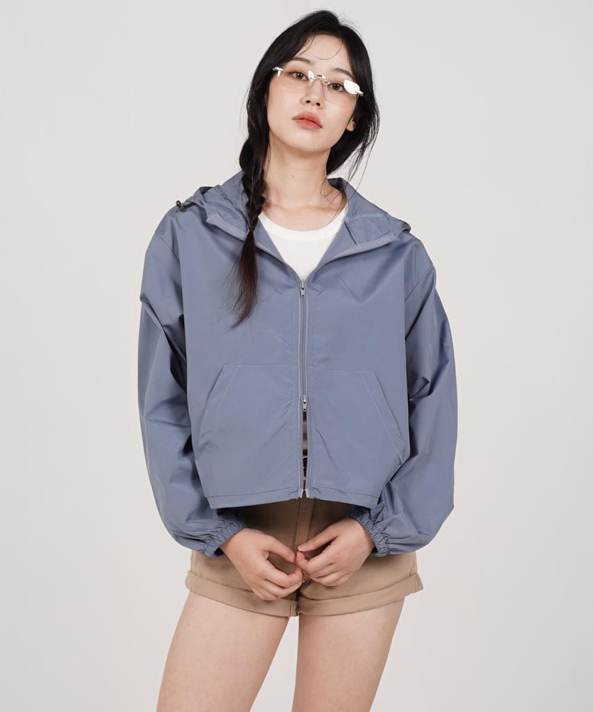 FADERMENT Crop Hooded Windbreaker (Black, Light Blue)