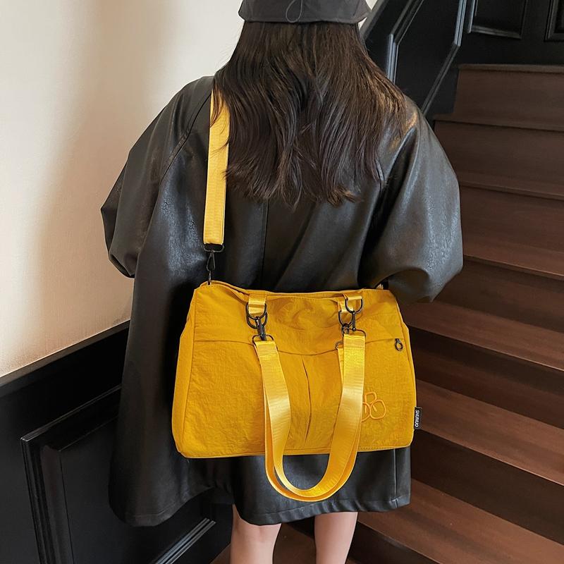 Women's Shoulder Bag Lightweight Solid Color Large Capacity Crossbody Bag