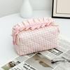 Portable Makeup Bag Quilted Design Plaid Pattern Makeup Brush Storage Bag Multifunctional with Zipper Travel Toiletry Bag
