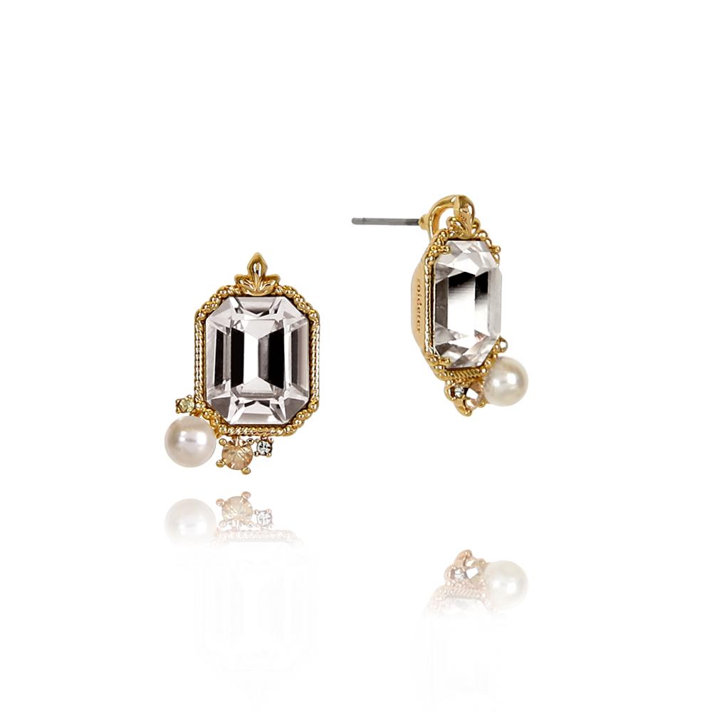 Roideter Frame Earrings_Vertical