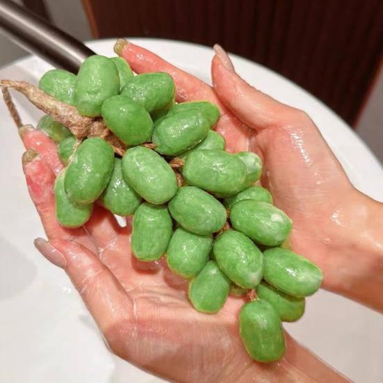 Yousheng Handmade Grape Cluster Soap Botanical Cleansing Soap Bar Gentle Nourishing Grape Seeds Oil Soap with Hanging Rope