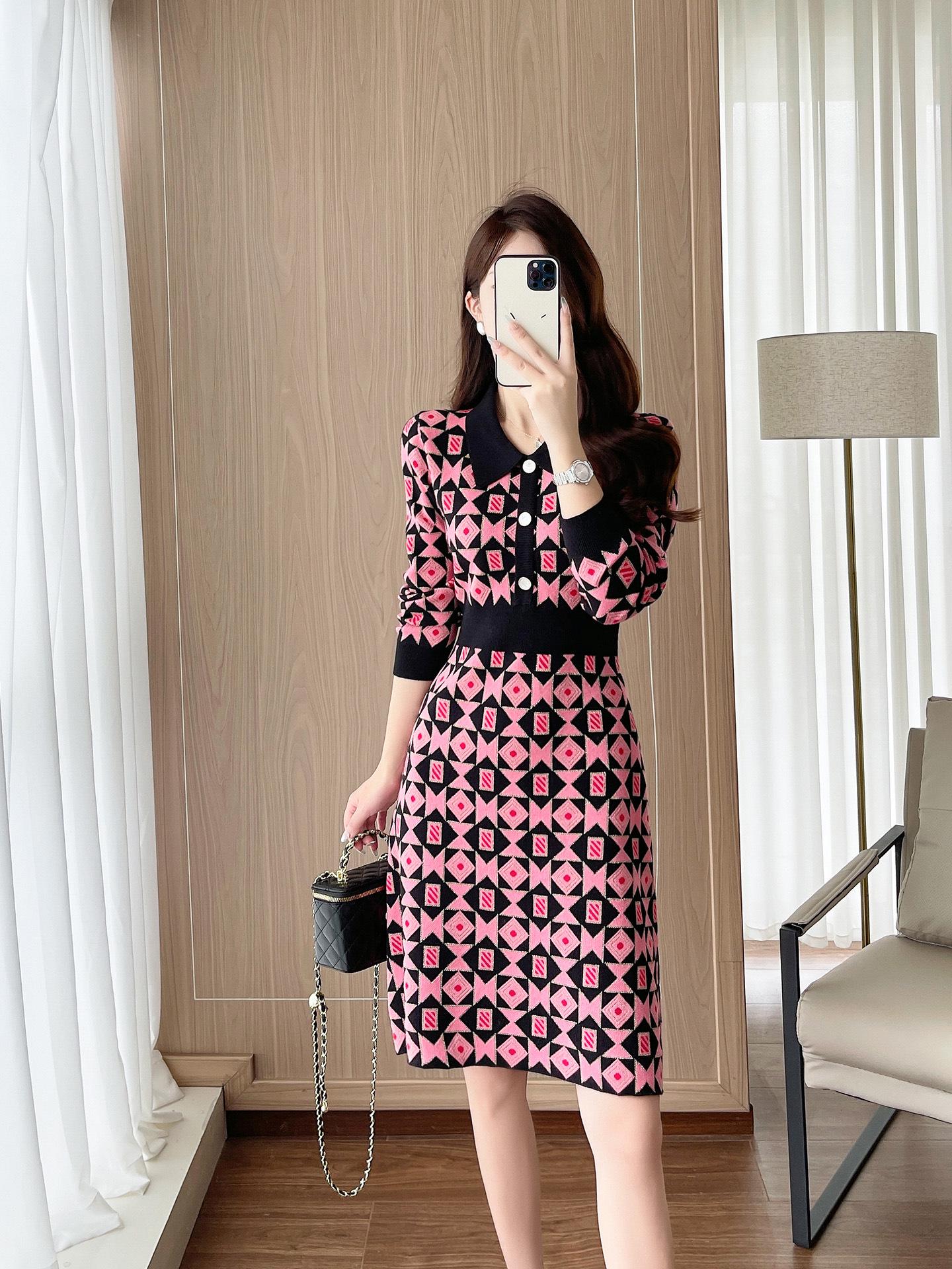 

Осень 2025 Высококачественное черное облегающее вязаное платье M чёрный