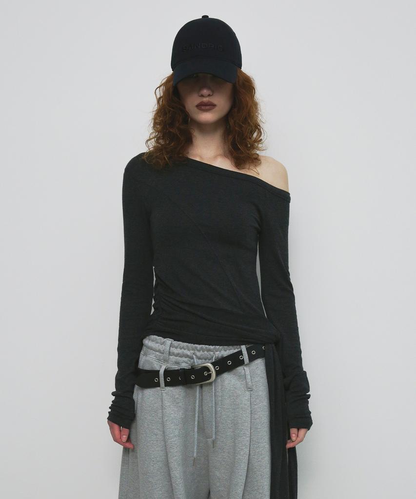 Saendeulig One Shoulder Unbalanced Strap T-Shirt_Charcoal
