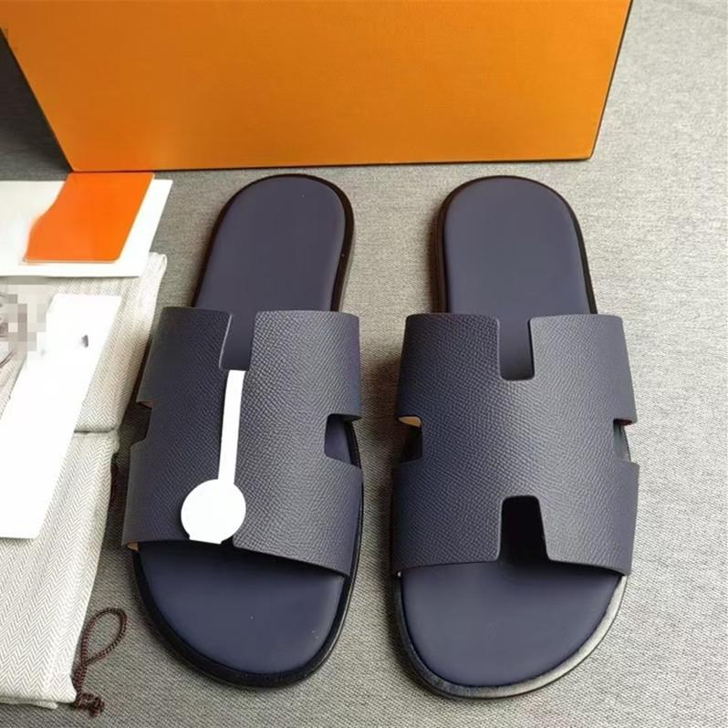 

Модні європейські літні чоловічі тапочки - дихаюче, зручне, модне пляжне взуття високого класу Size 42