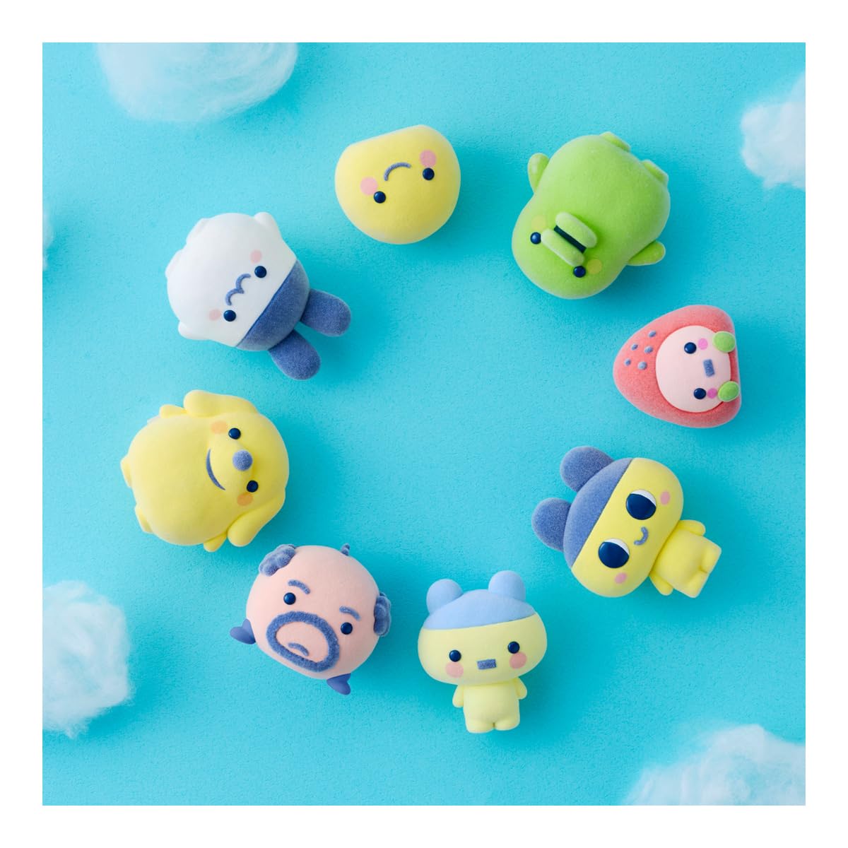 Tamagotchi Friends Doll 12-piece box candy toy.