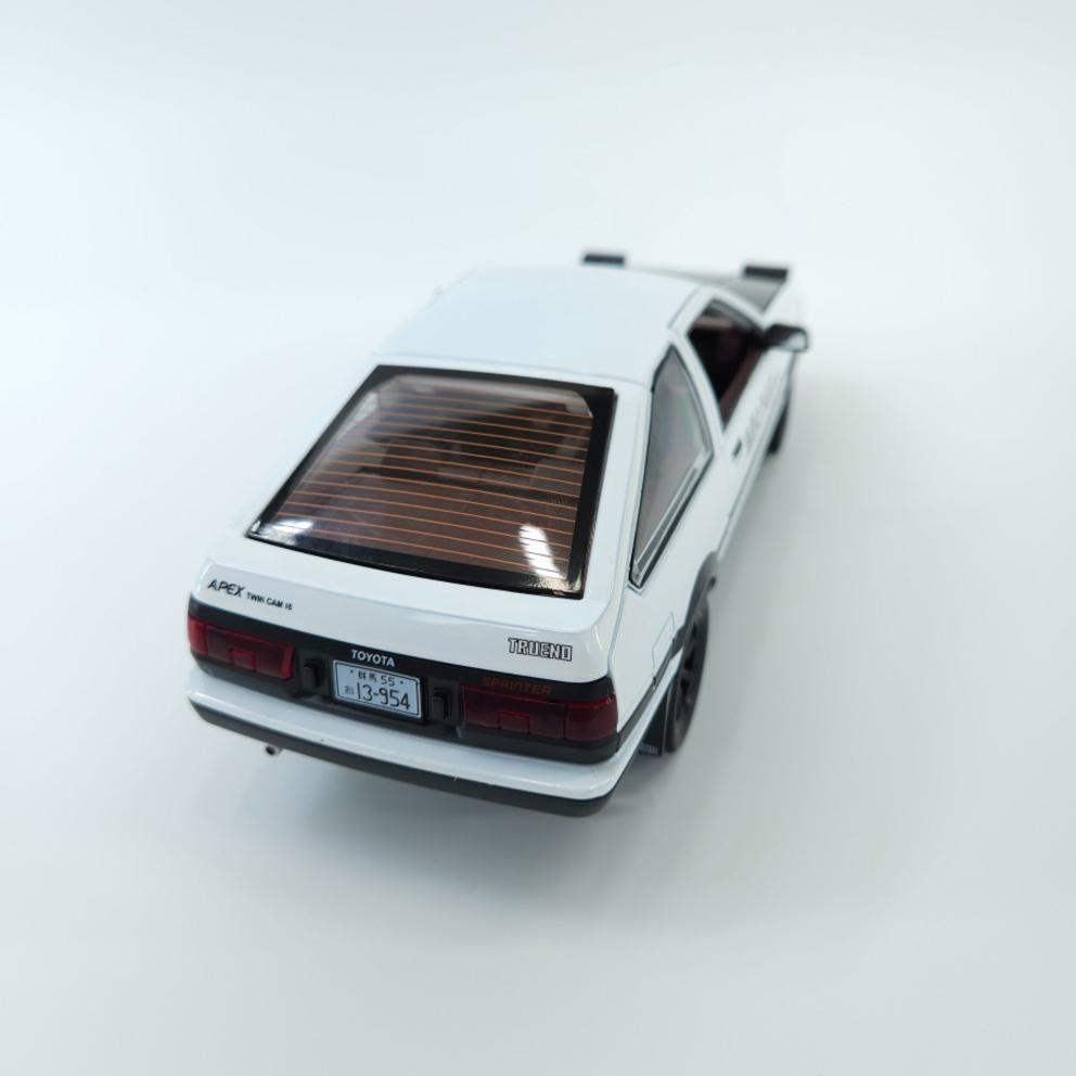 Toyota AE86 Concept Sports Car 1:24 Scale Diecast Miniature Model - Black & White, 1pc