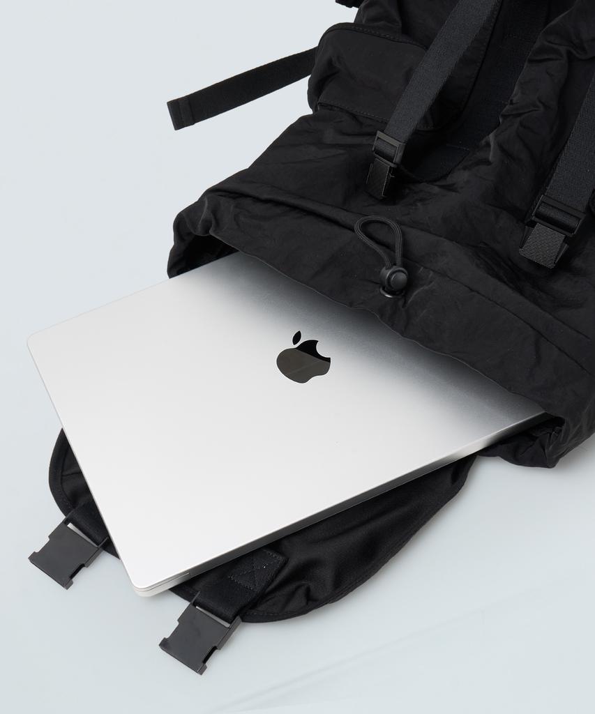 Piari Nylon Utility Cargo Backpack (Black)