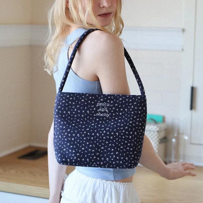 Nearest Bag _ Flower Navy