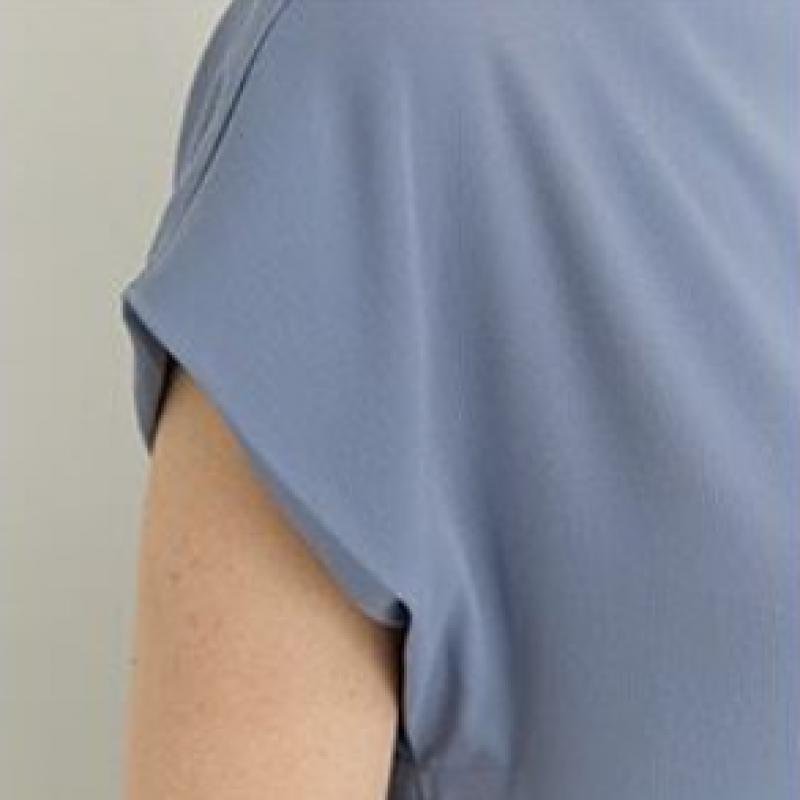 Reanoa 26ss Silky Fluid Dolman Sleeve Blouse Dm262f0404sh