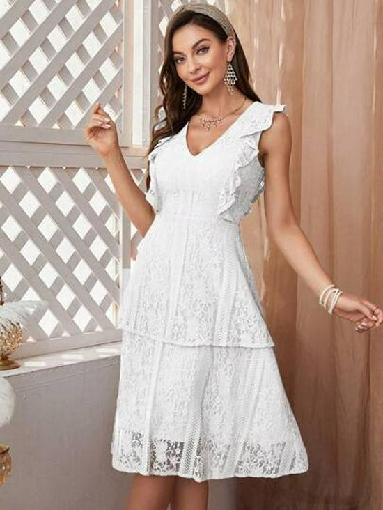 

Элегантное платье без рукавов с V-образным вырезом, оборками и кружевом Medium белый