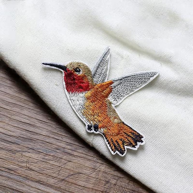 1Pair Hummingbird Embroidered Patches Applique Clothing Patch Decoration