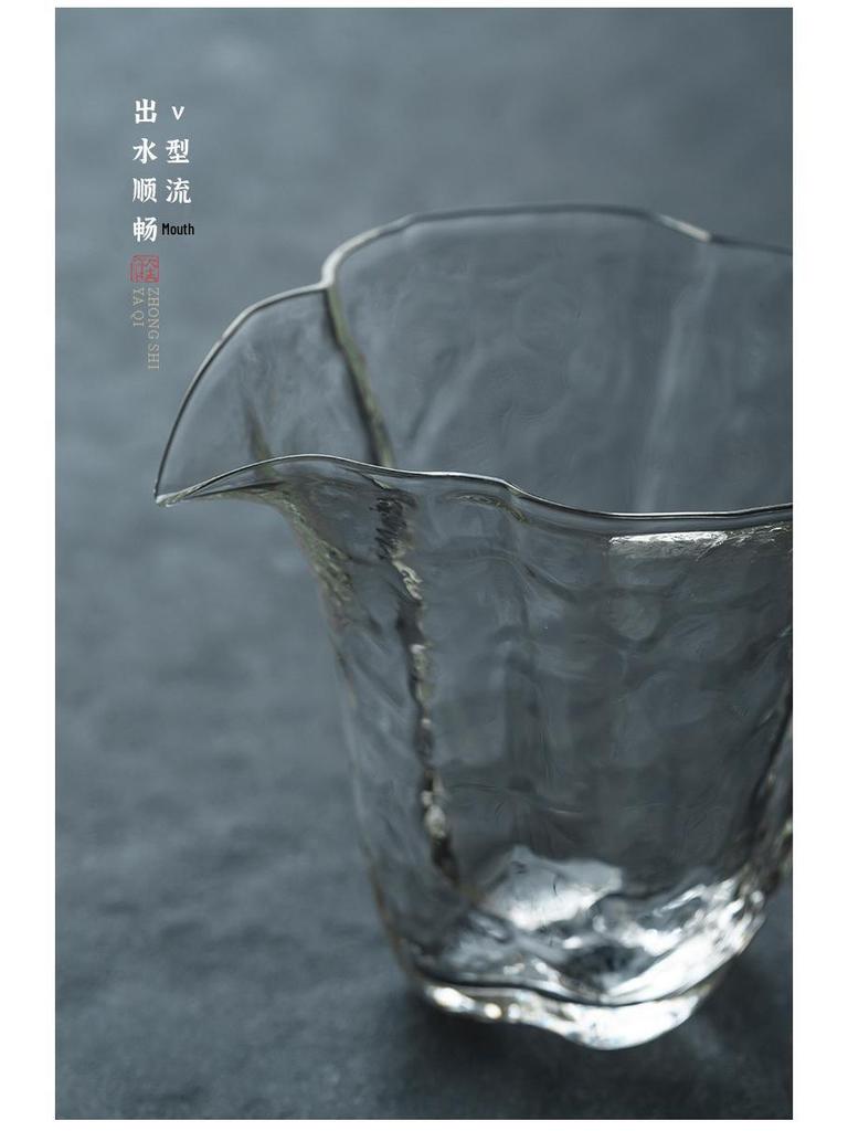Begonia Flower Borosilicate Glass Tea Separator: Heat-Resistant Gongfu Tea Cup Set, Transparent and Anti-Scald.