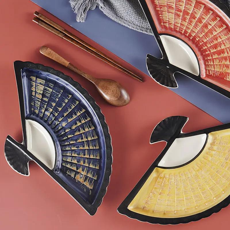 Dumpling Plate with Vinegar Dish Creative Ceramic Partition Plate Japanese Hand-painted Sushi Plate Fan-shaped Snack Plate