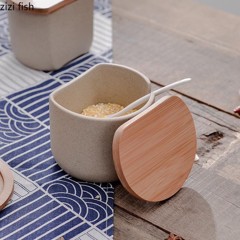 Ceramic Seasoning Jar Set Kitchen Supplies Spice Jar 2 Piece Set with Cover Spoon Seasoning Box Condiment Bottles Salt Shaker