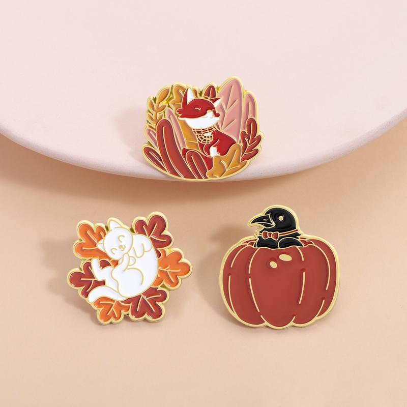 Cute Thanksgiving Animals Enamel Pins Cartoon Cat Autumn Fox Mystical Crows Pumpkin Brooch Lapel Badge Jewelry Gifts for Friends