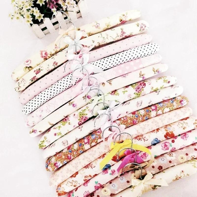 

5Pcs/set Sponge Clothes Hanger Non-Slip Space Saving Dress Hanger Hook Drying Rack Closet Organizer Bedroom Closets Random Color