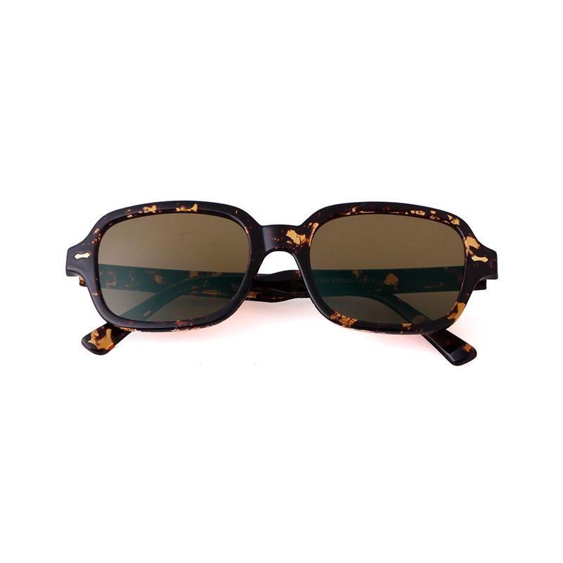 Vintage 90s Yellow Rectangle Sunglasses for Women Men Retro Square Sun Glasses with Rivets Designer Fashion S2160M