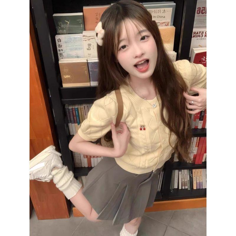 

Milky Yellow Cute Short Sleeve Summer Knitting Tops Embroider Yellow S Suggested 37.50 kg-45.00 kg