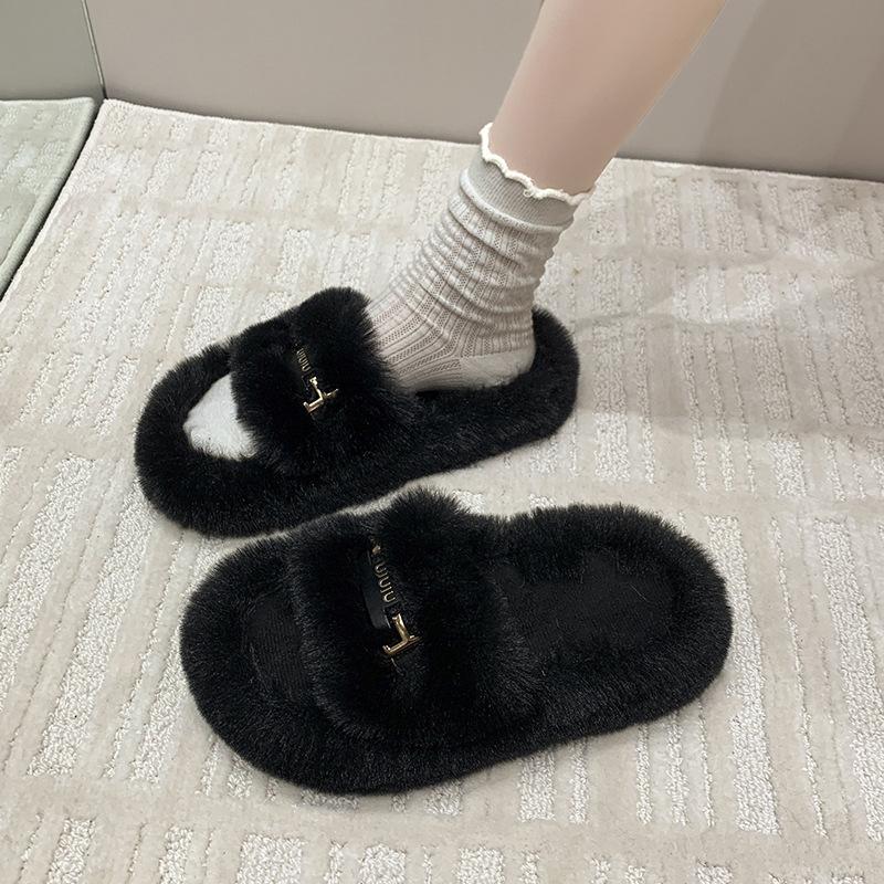 Internet celebrity thick-soled fluffy slippers women wear 2025 autumn and winter new round cotton slippers fashion trend slippers