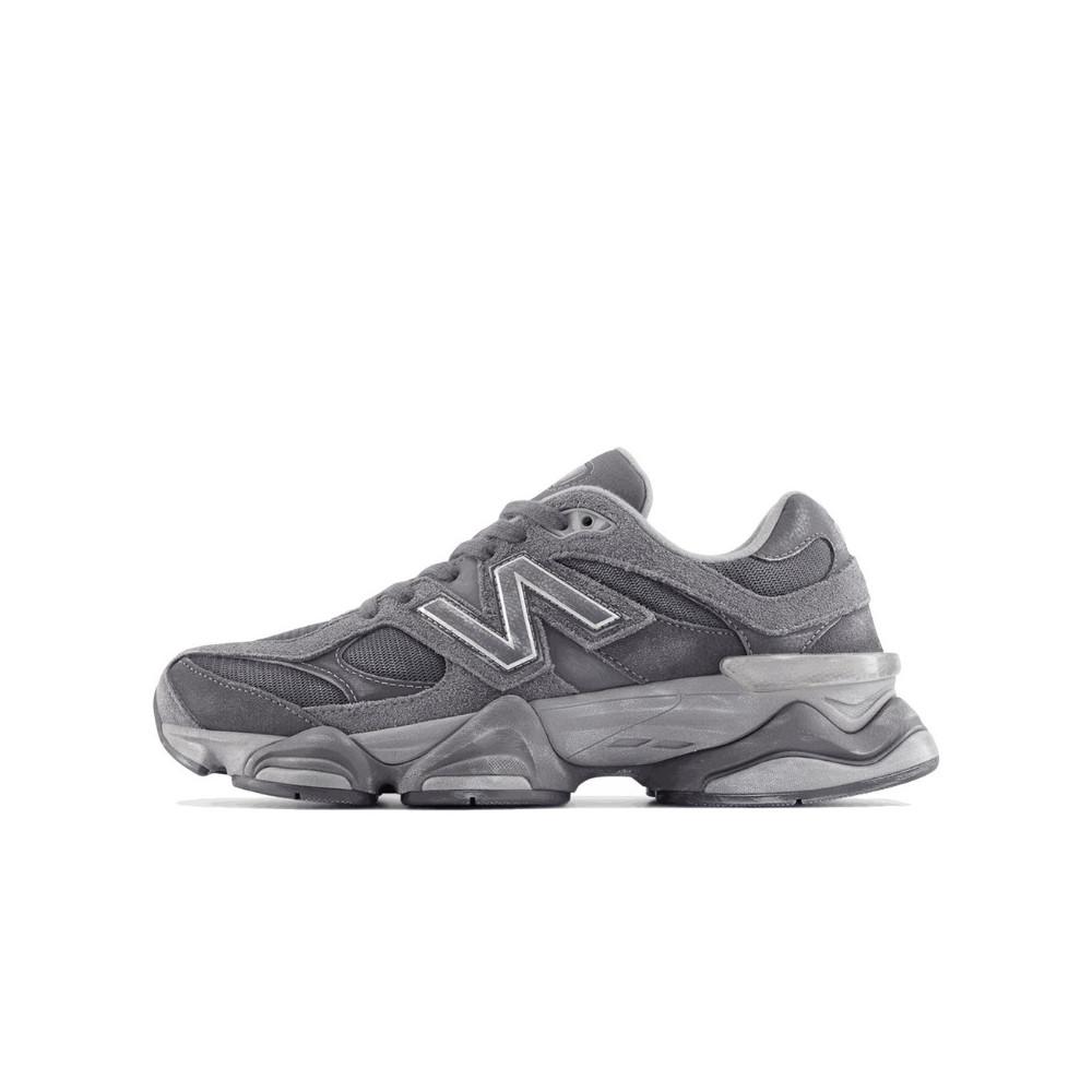 New Balance 9060 Magnet