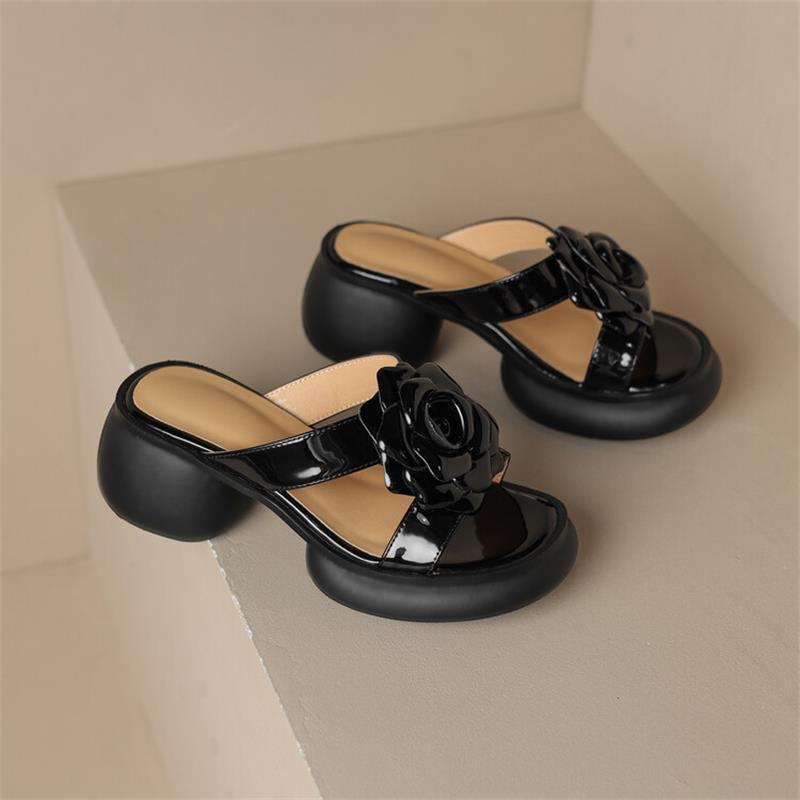 Fashion outerwear thick-soled Roman slippers soft leather one-character flower sandals thick heel muffin bottom gold open-toed sandals