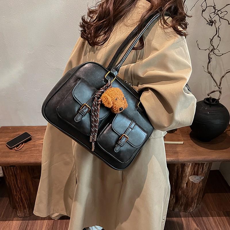 

Трендовая сумка через плечо из мягкой кожи большой вместимости в стиле ретро для женщин Without Pendant чёрный