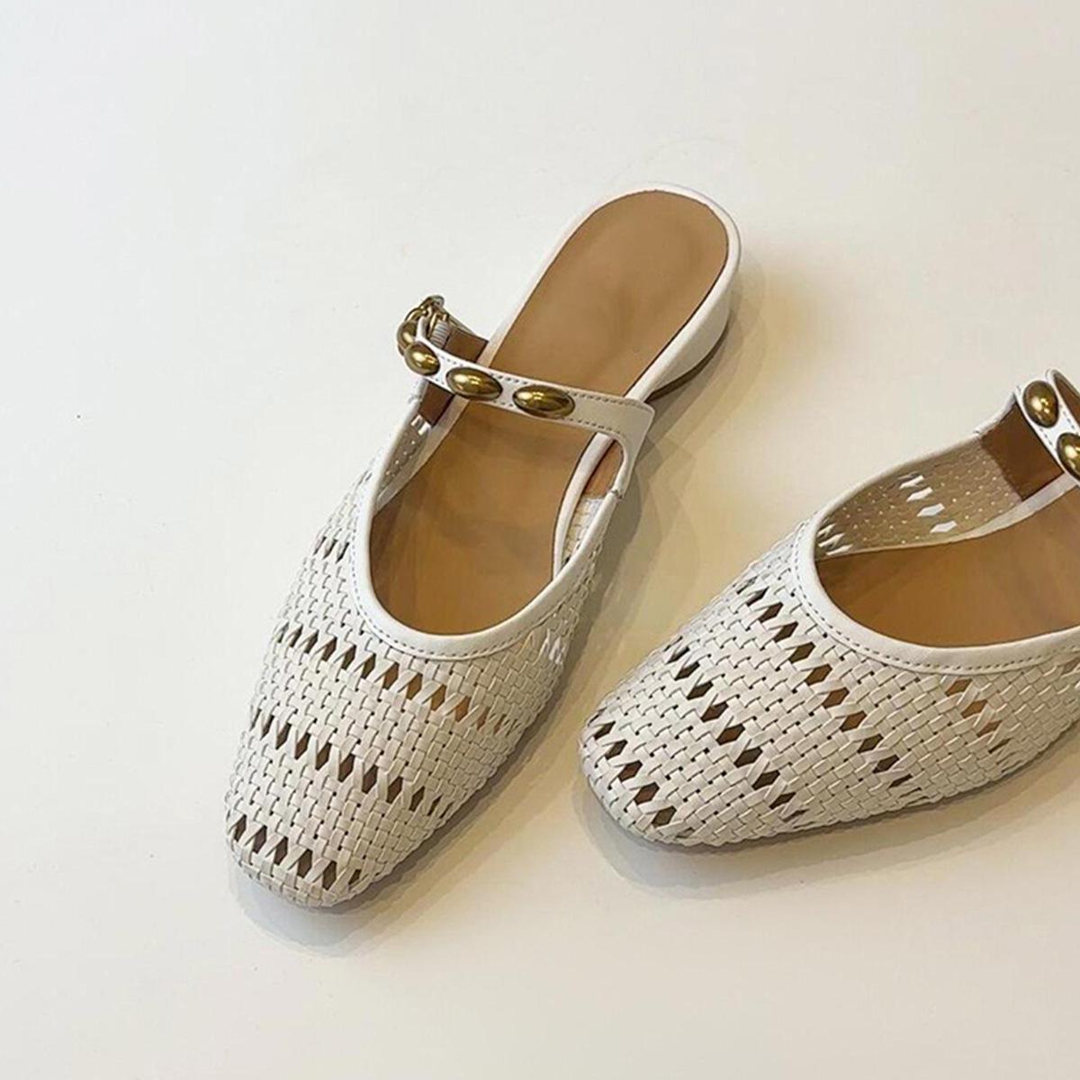 

Soft leather version~ Gentle and versatile low-heeled woven toe shoes women s French metal one-word belt hollowed-out breathable half-slippers 35 бежевый