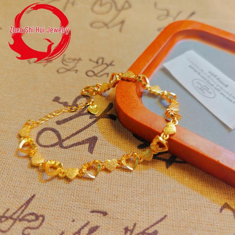 Gold-Plated Brass Heart Bracelet - Women's Electroplated Imitation Gold Jewelry