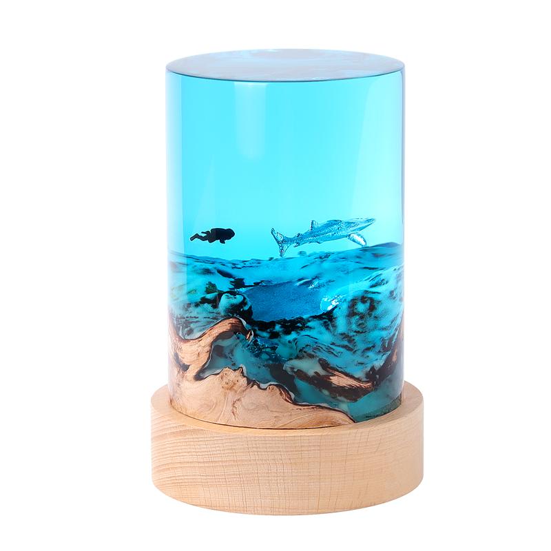 Diver and Sea Turtle Lamp Decorative Desktop Lamp Ornament for Home Office Hot Large Handmade Epoxy Resin Night Light 0-5W&10