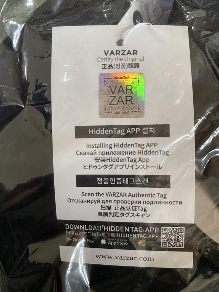 [USED] VARZAR Stud Cap 496 Black