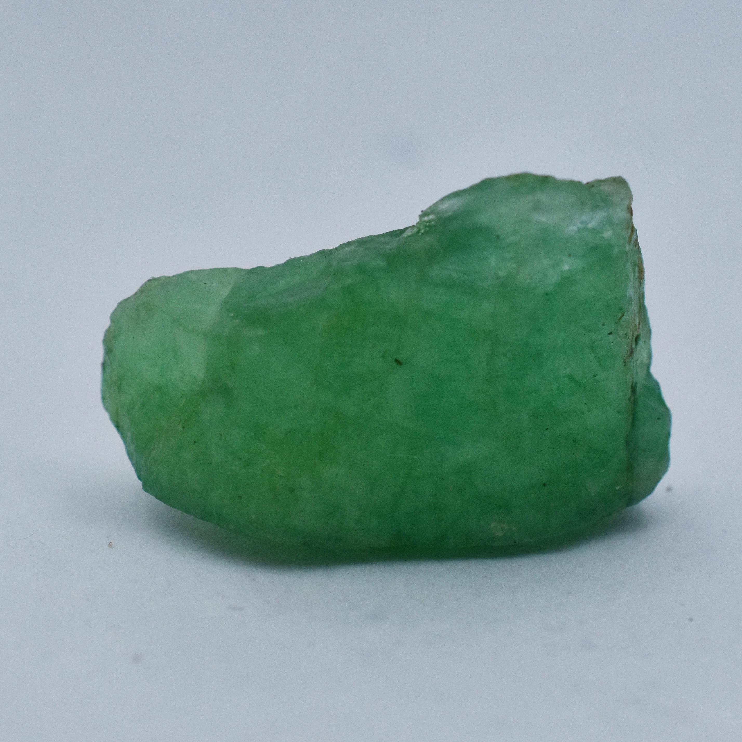 

86.80 Ct Natural Emerald Green Huge Rough Earth Mined Loose Gemstone CERTIFIED AR-4082-Sa 33.6 mm approx зелений