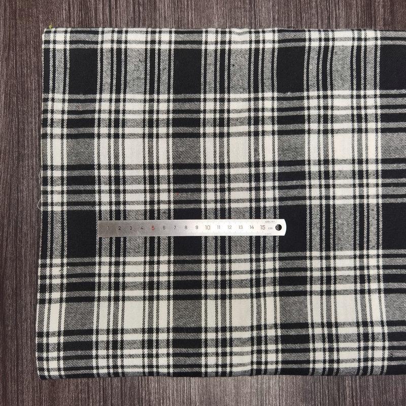 Spot Color-Woven Plaid Jacquard Fabric for Children's Autumn/Winter Brushed Polyester-Cotton Shirts