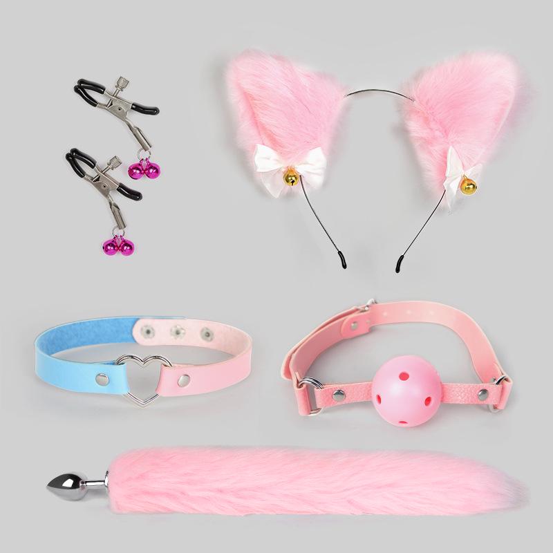 Bondage Katzenanzug mit Schwanz Analplug, Halsband & Knebel