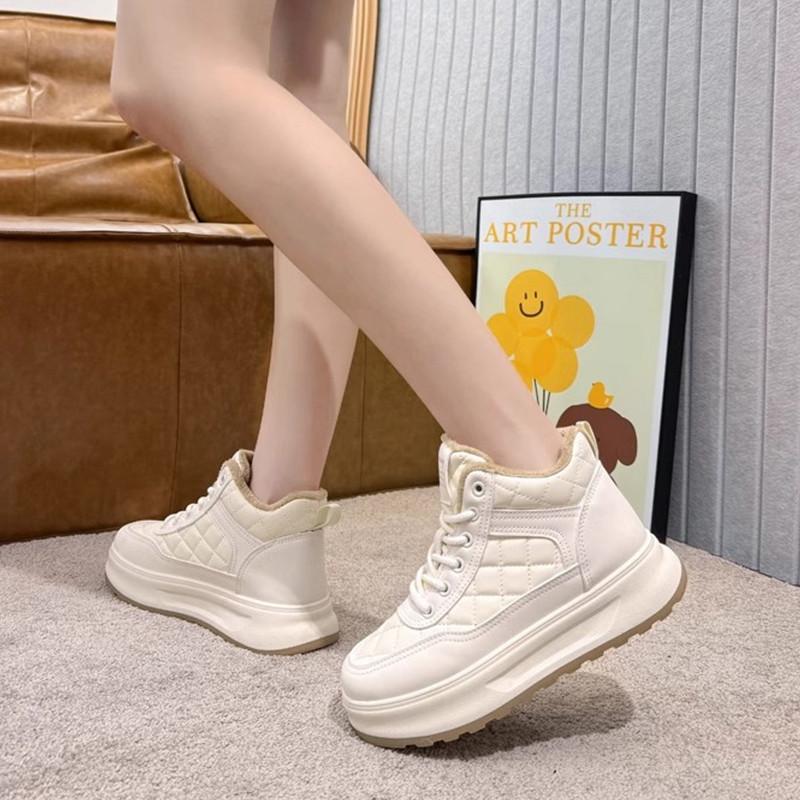Thick-soled Women's Autumn and Winter New Velvet Warm Lace-up High-top Shoes Versatile Sports and Leisure Board Shoes