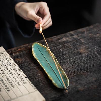Ceramics Incense Stick Holder Golden Edge Feather Chinese Style Vintage Elegant Incense Burner Ash Catcher Home Decoration Festival Gift