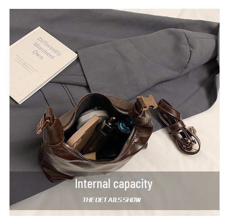 2025 Retro-Knödeltasche aus weichem Leder: Modische Umhängetasche für Damen im Herbststil.